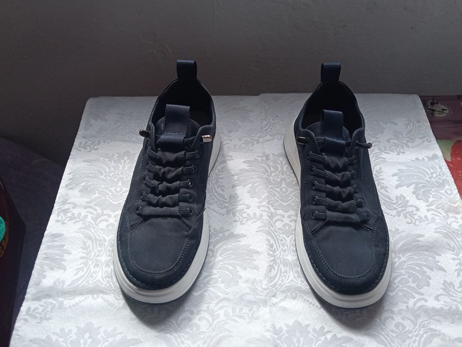 Casual кроссовки