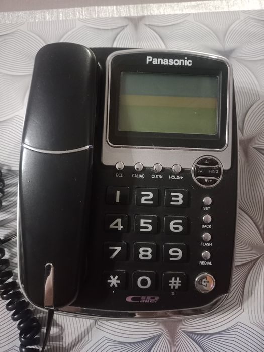Продам стационарный телефон Panasonic