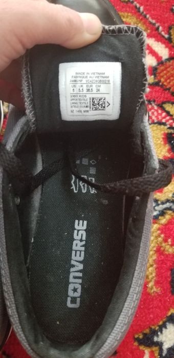 Vand tenisi converse