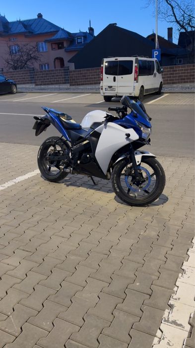 Vand Honda cbr 125