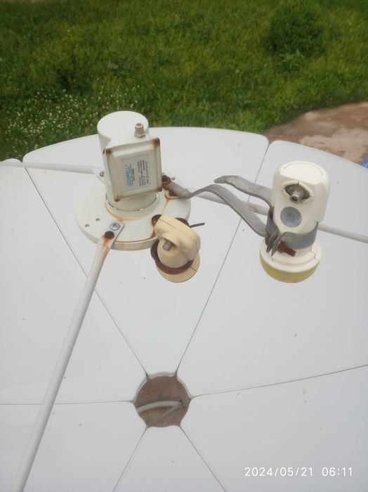 Antena parabalicheskiy, parabalka, kabelniy, sputnikoviy