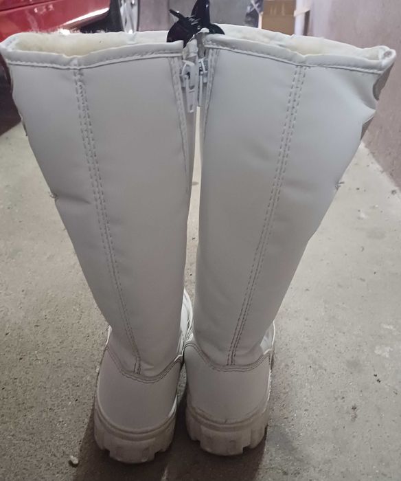 Нови ботуши на  Монета , 32 номер, 20 см стелка.