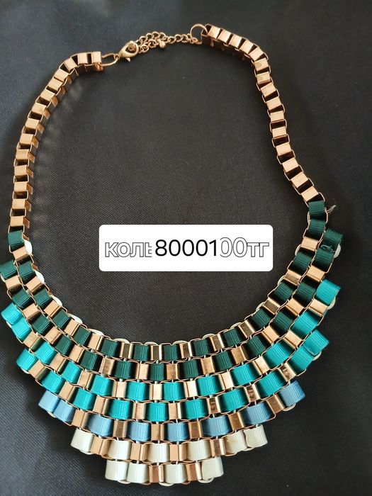 Колье  новое натур камни