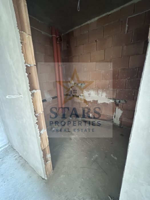 Продава се Двустаен апартамент в Варна, м-т Пчелина - 67 кв.м за 995 €/кв.м - Снимка #1