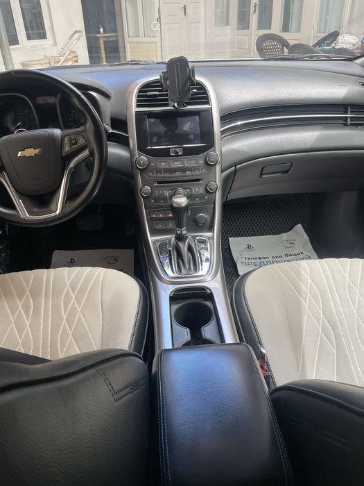 Chevrolet Malibu 1