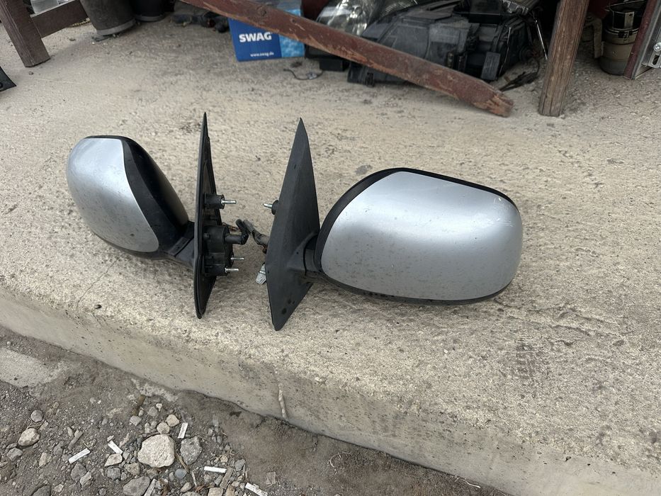 Огледала със ел прибиране за Митсубиши Аутлендър до 2013г.!