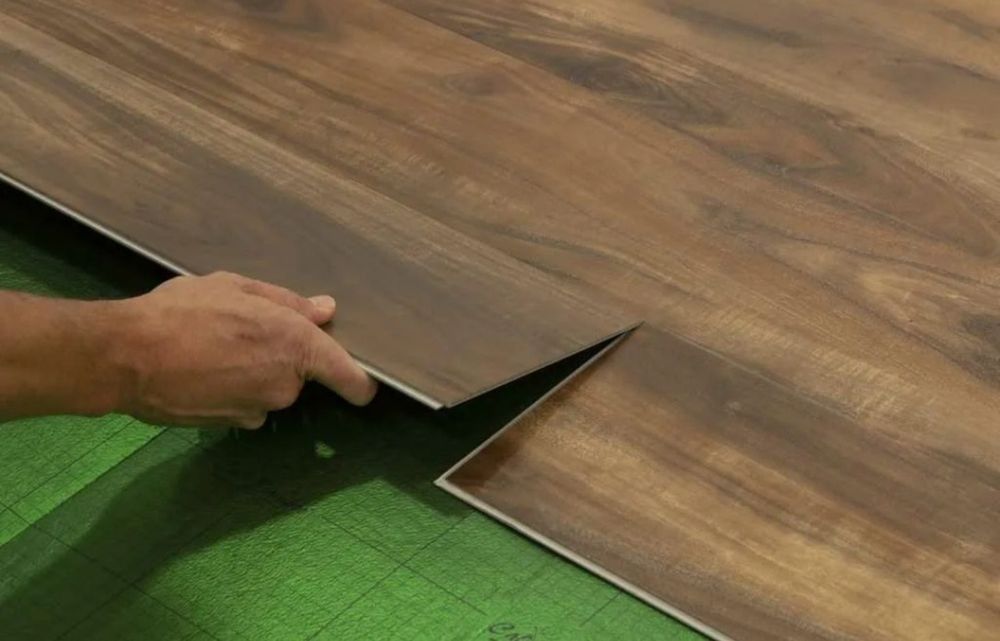 Настил ламината кварцвенила