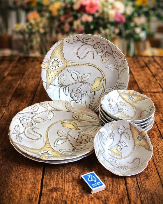 Набор посуды продаётся