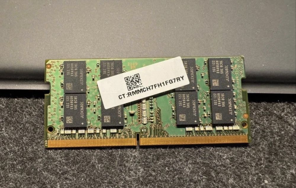Memorie 32 GB DDR4 (2x16 GB) 3200 MHz - Kingston FURY Impact - Samsung