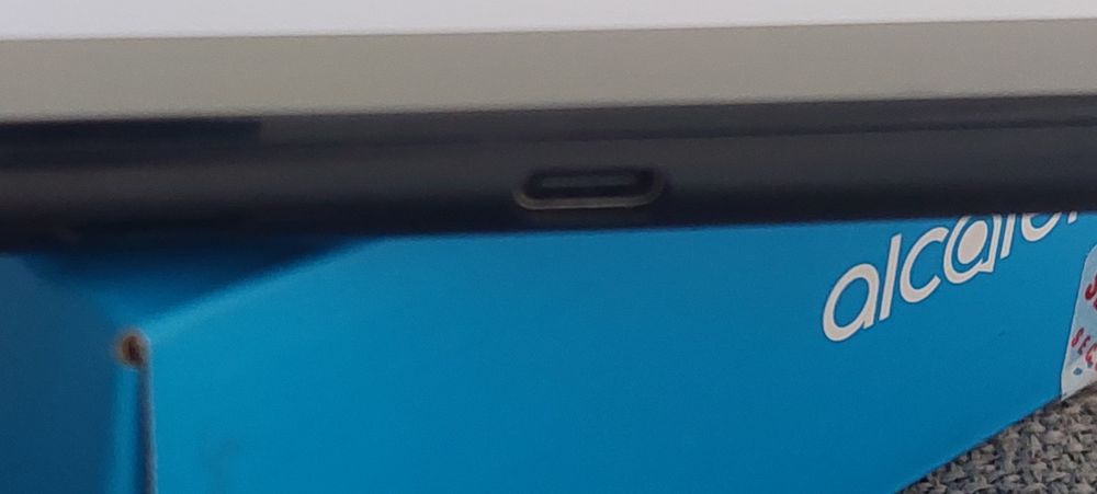 Vind Tableta Alcatel