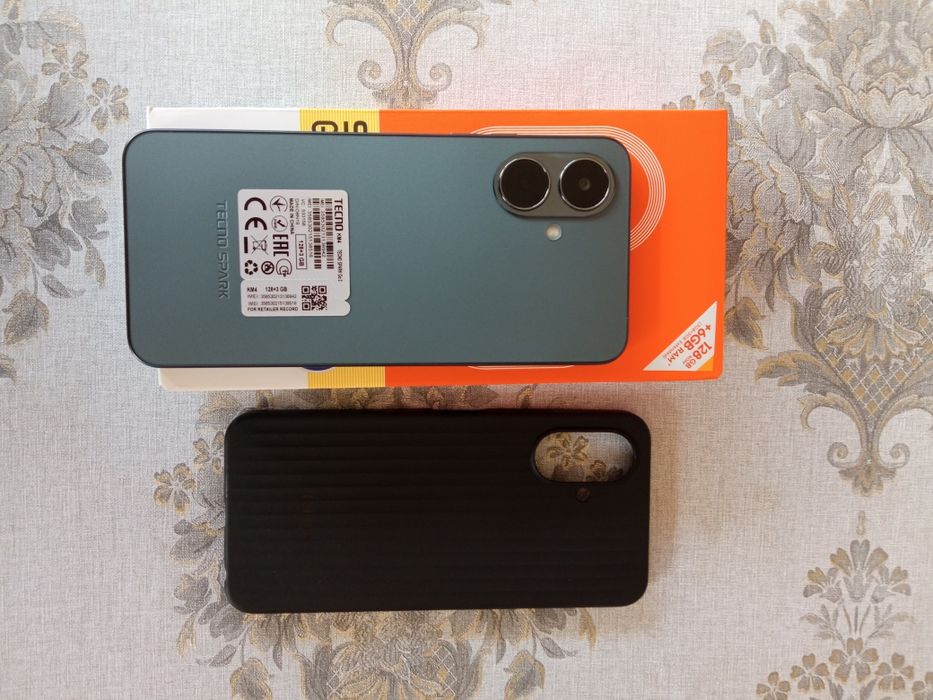Продам Tecno spark go 2