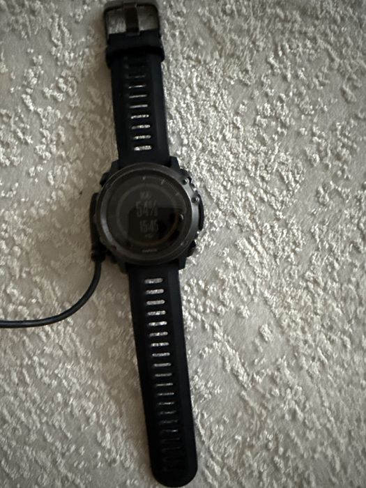 продам часы Garmin