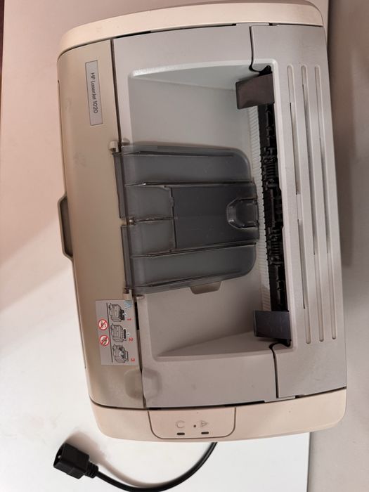 HP LaserJet 1020 — лазерный принтер