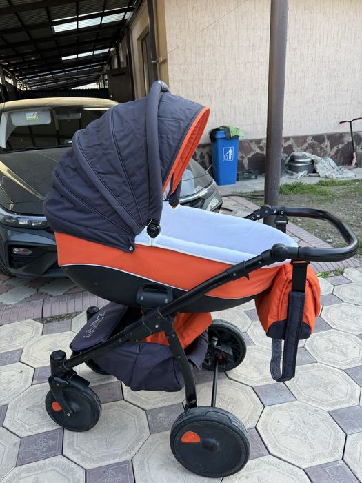 Коляска 2 в 1 Tutis Zippy