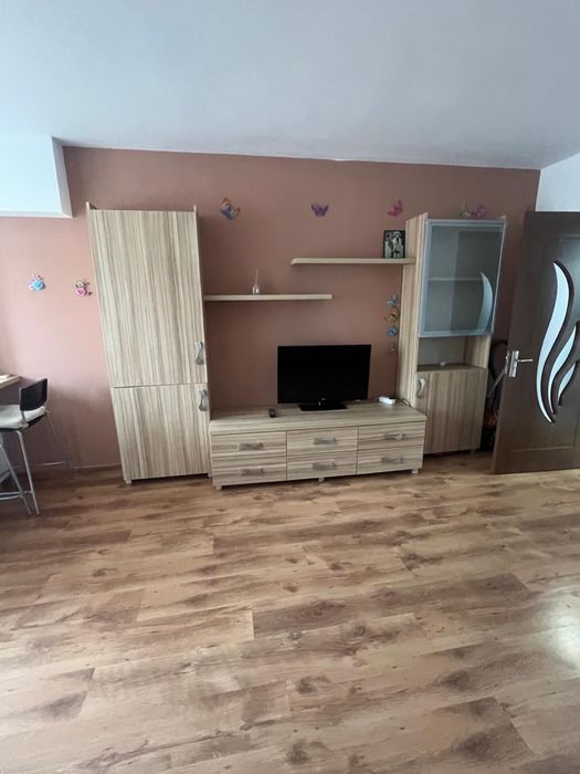 Inchiriez garsoniera Zona Piata Progresu