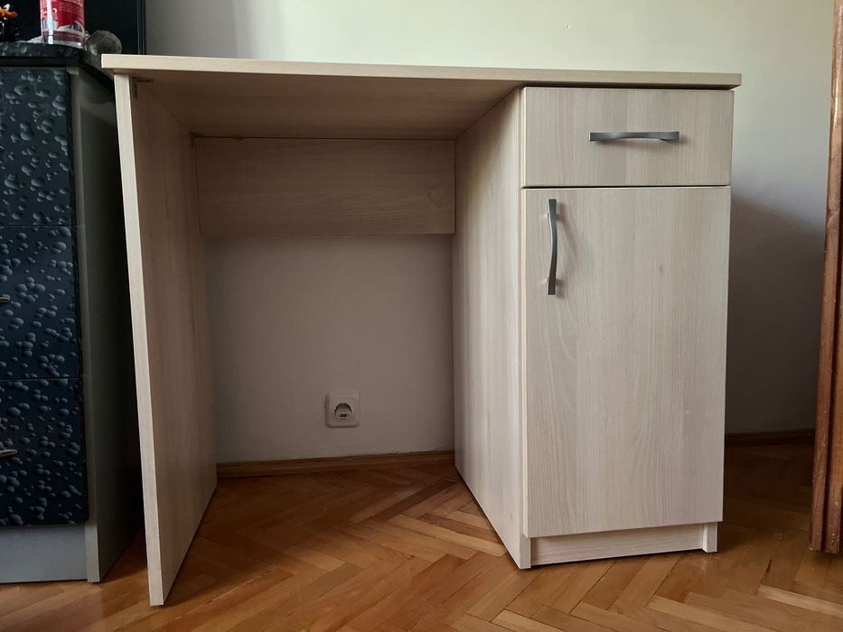 Birou studiu / calculator cu sertar și dulap, stare foarte buna