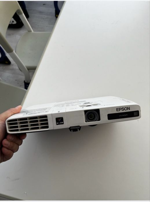 Продом проектор Epson