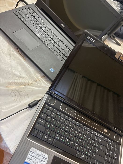 Продам два ноутбука СРОЧНО!!