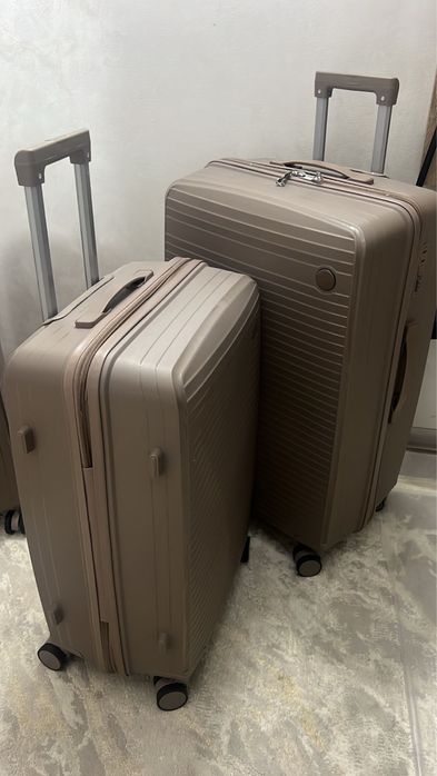 Чемодан абсалютно новое