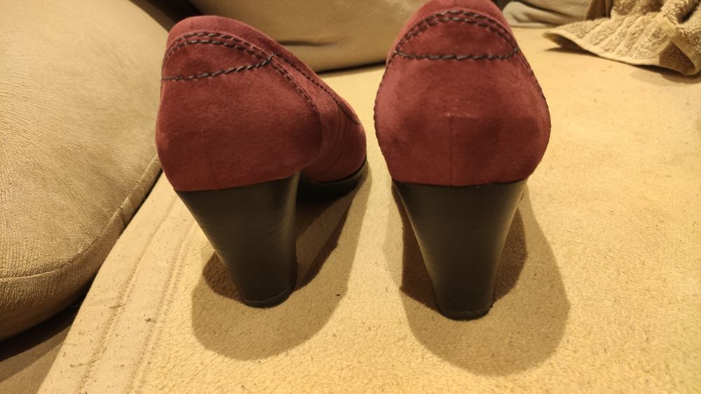 Дамски Обувки нови