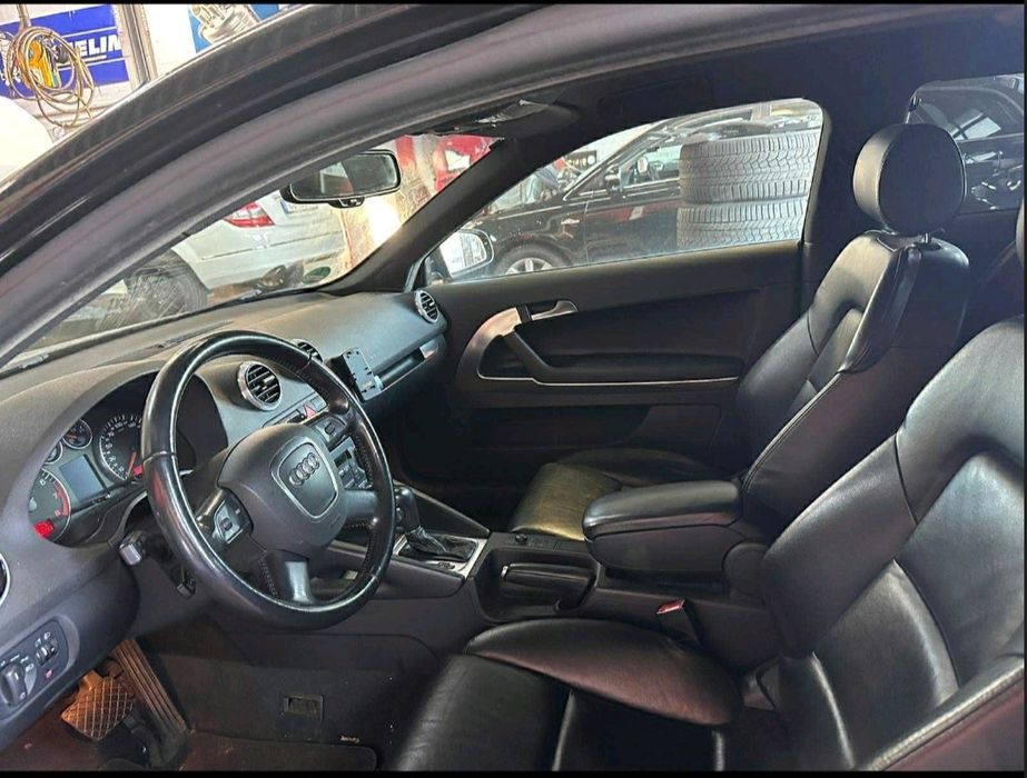 Audi A3 Автомат 1.6 102кс бензин