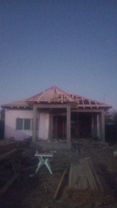 Prestez servicii în domeniul constructii