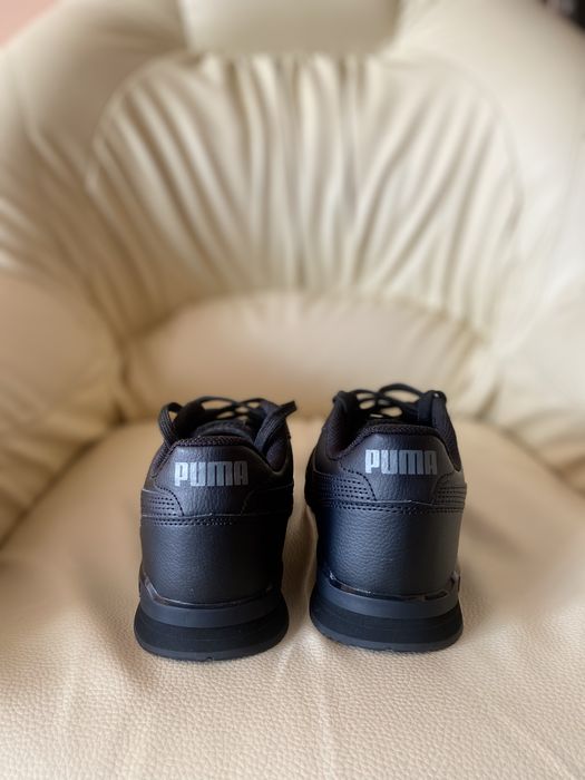 Incaltamite puma , model ST Runner V3