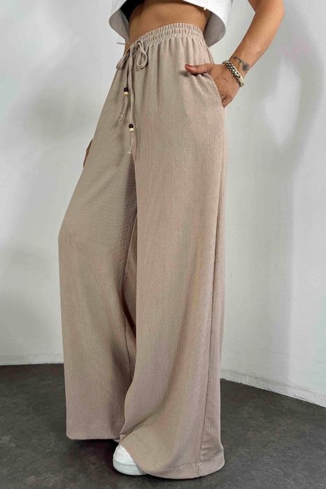 Pantaloni largi cu elastic