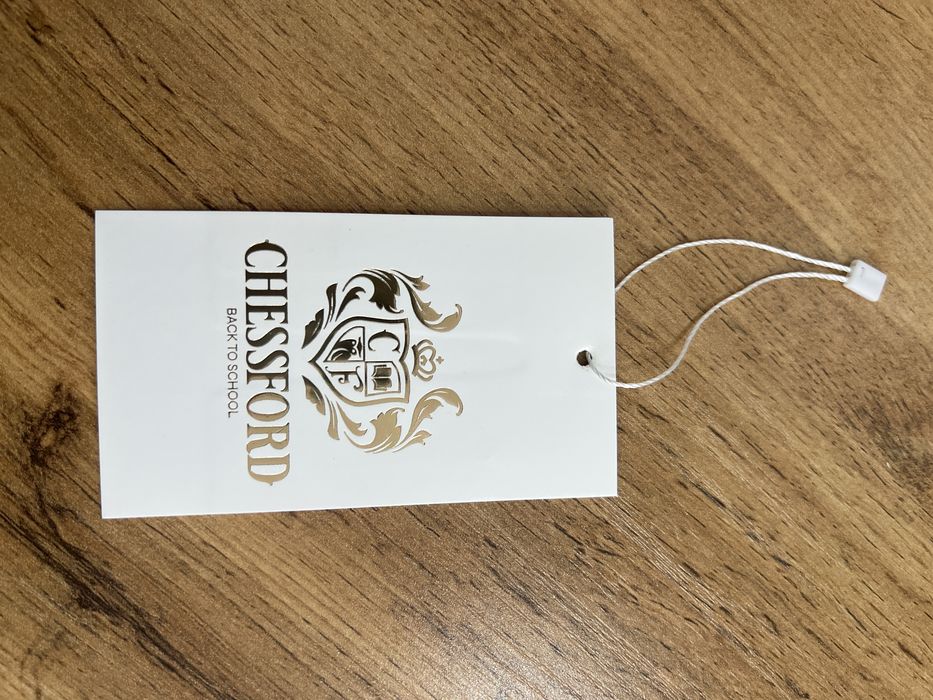 Etiketka va birkalar karobka upakovkalar