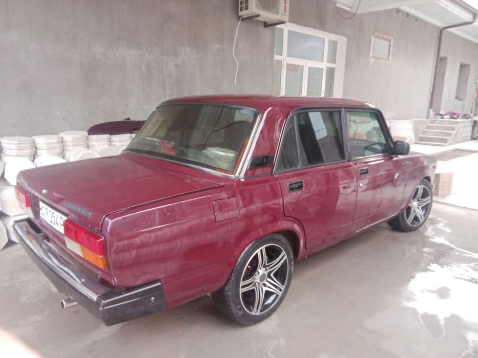 Ваз 2107 сотилади