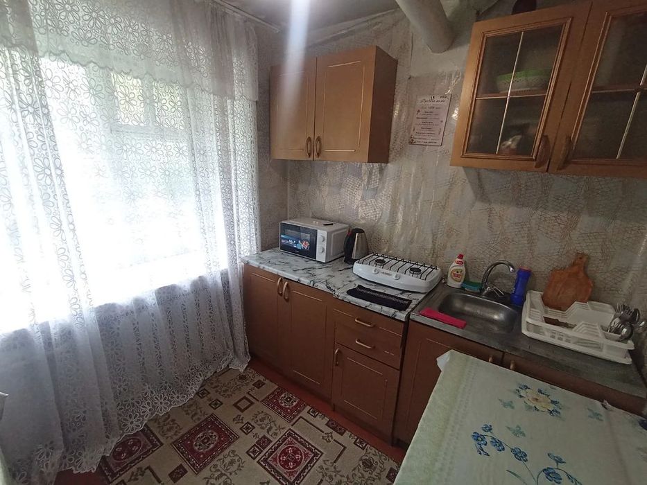 Продам двух комнатную квартиру