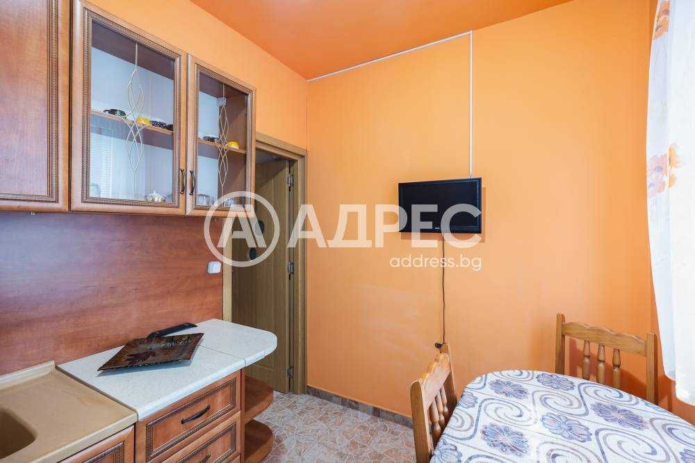 Само от АДРЕС! Тристаен апартамент, кв. Кайсиева градина, гр. Варна