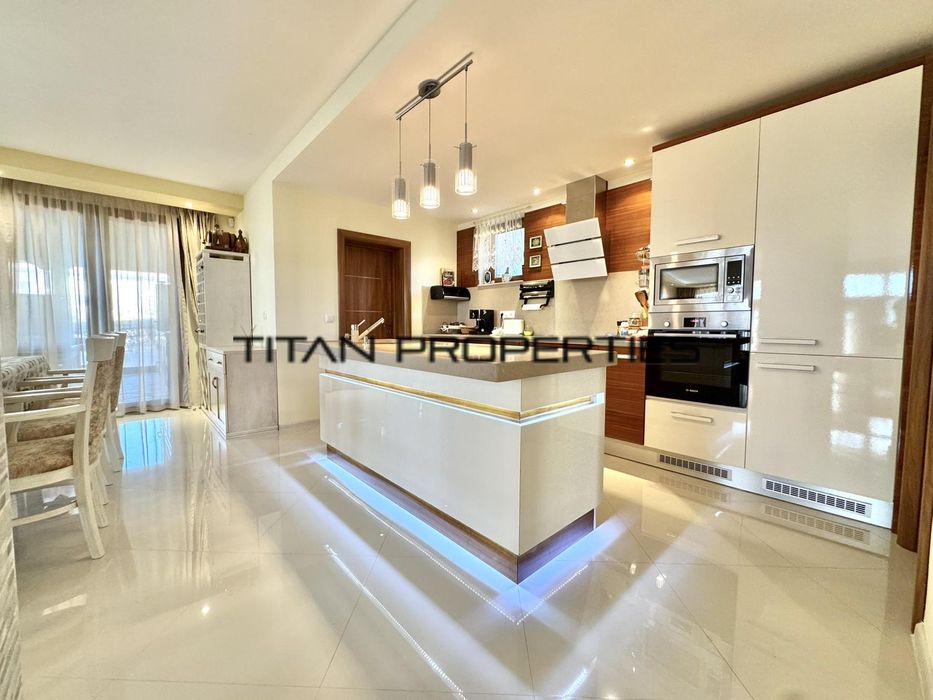 Продава се Къща в Бургас, Долно Езерово - 310 кв.м за 2033 €/кв.м - Снимка #12