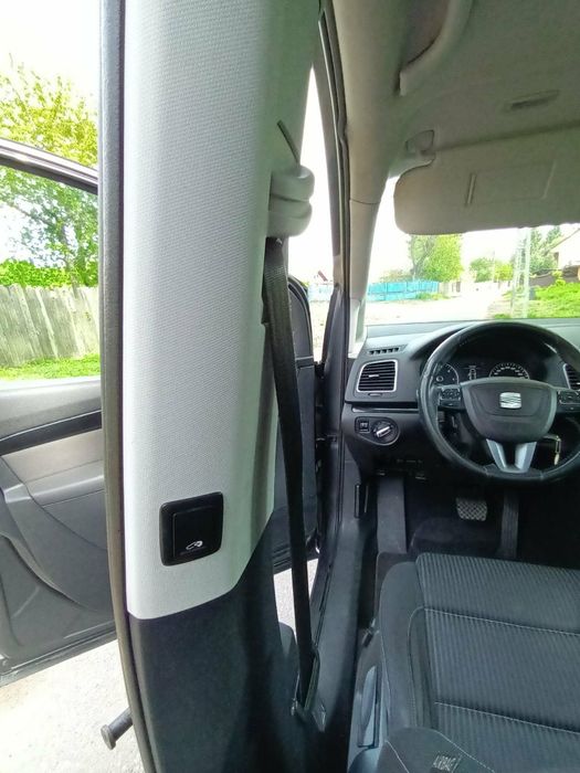 Vând Seat Alhambra 2012 Automat
