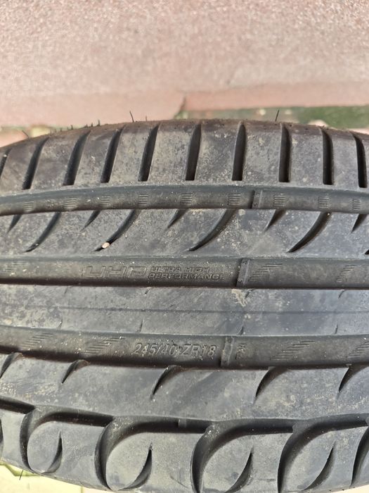 De vanzare anvelope vară TIGAR 245/40R18 dot 2025