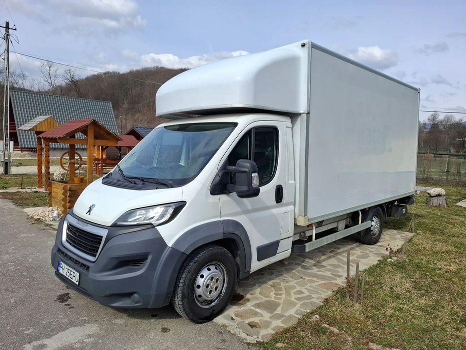 Peugeot Boxer Autoutilitara cu lift