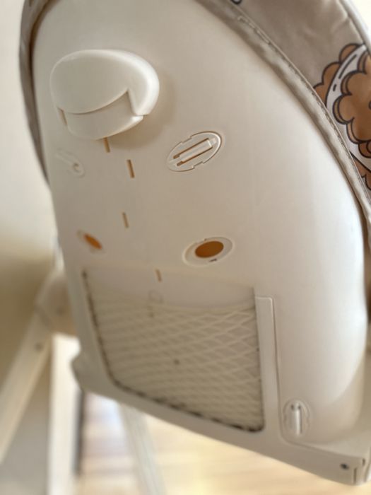 Стульчик для кормления Happy Baby Berny Basic