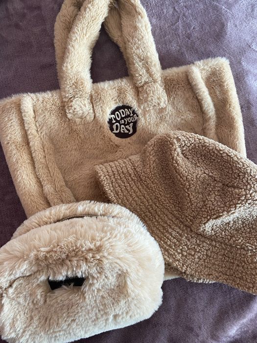 Пухкав сет с чантички и шапка