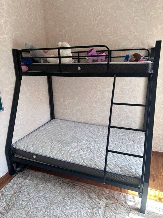 Продается металлическая кровать