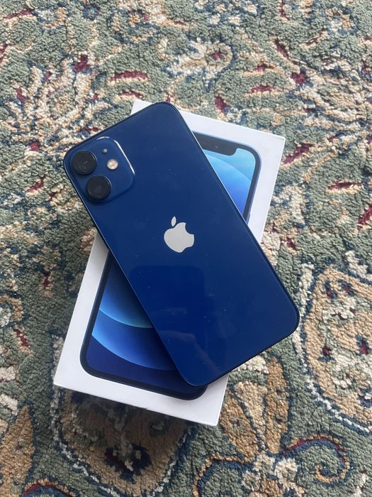 Продам IPhone 12 mini