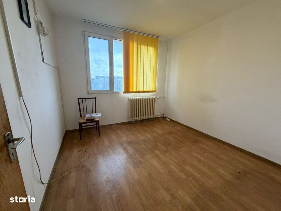 Apartament 4 Camere/ Berceni/ Parcare