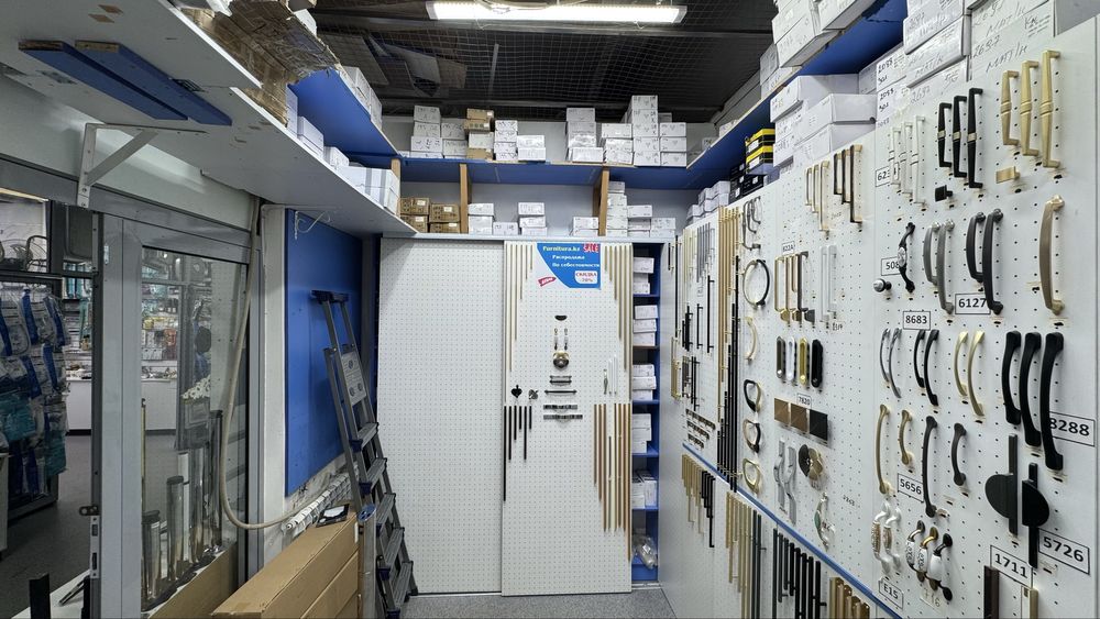 Продаетсч бутик на рынке Тастак