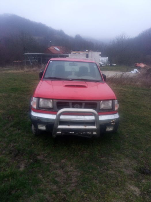 Nissan  Navara radiat , se vinde pentru piese