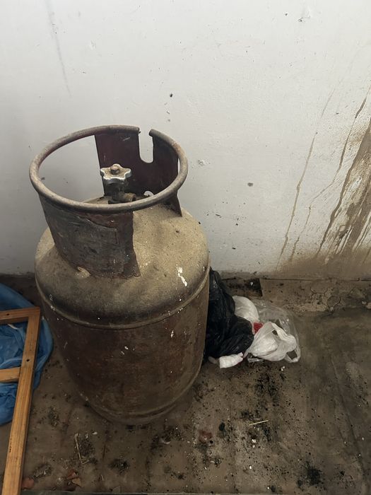 Газовый балон маленький