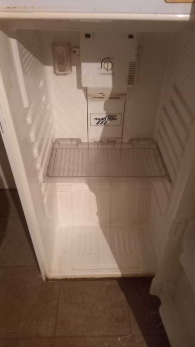 Продам холодильник лджи