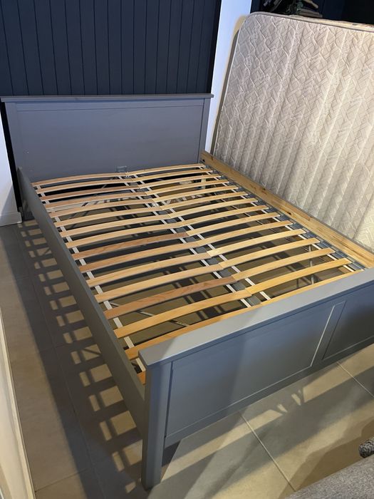 Pat lemn masiv ikea gri + saltea 140 x 200 complet