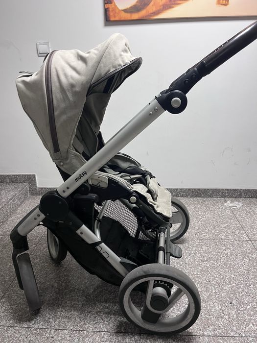 Бебешка количка Mutsy Evo