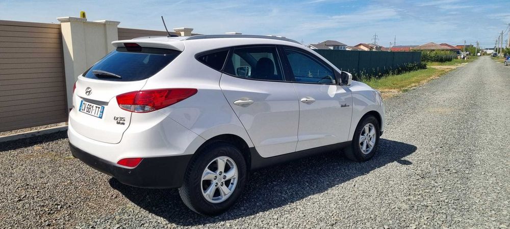 HYUNDAI ix35 2014 — imagine 2