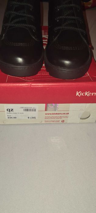 Ghete  damă Kickers