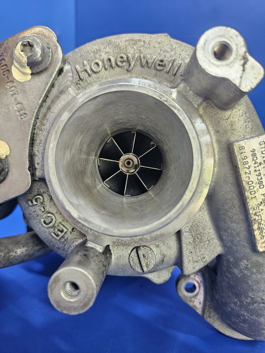 Turbina Ford 1.5 Tdci 120 cai